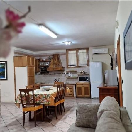 Apartamento Casa Erre Lusciano Exterior foto
