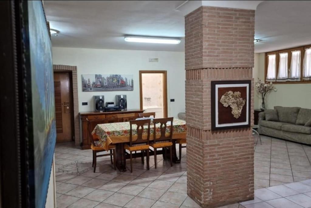 Apartamento Casa Erre Lusciano Exterior foto