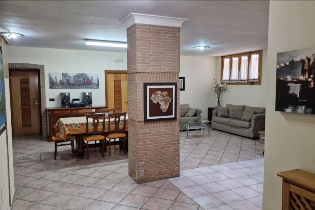Apartamento Casa Erre Lusciano Exterior foto