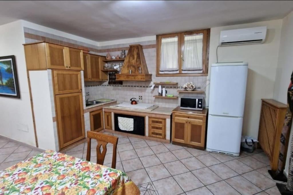 Apartamento Casa Erre Lusciano Exterior foto