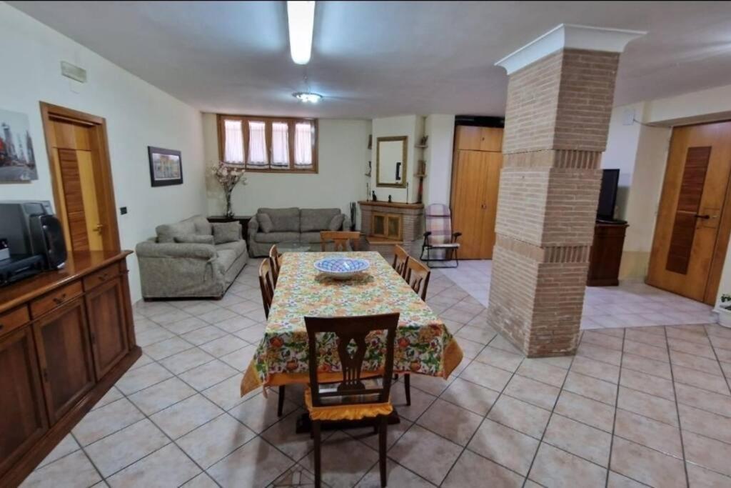 Apartamento Casa Erre Lusciano Exterior foto